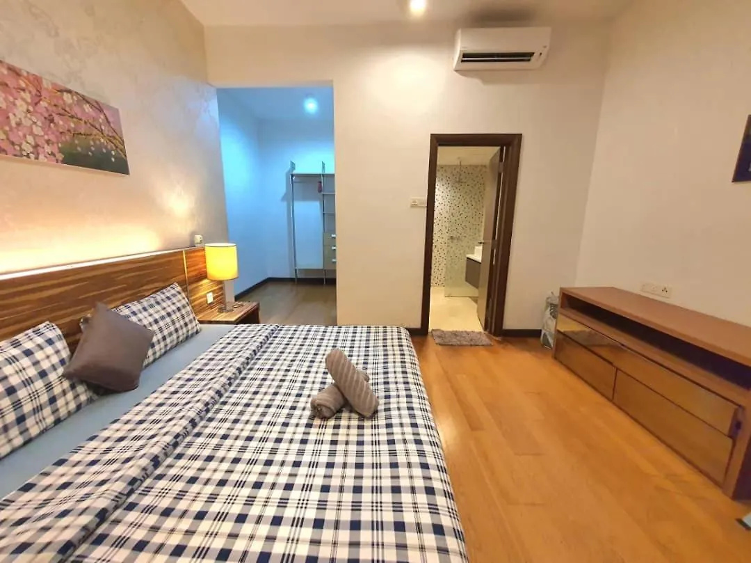 קואלה לומפור Regalia Suites With Infinity Pool Kl - By Staycation Homes בית אירוח קואלה לומפור