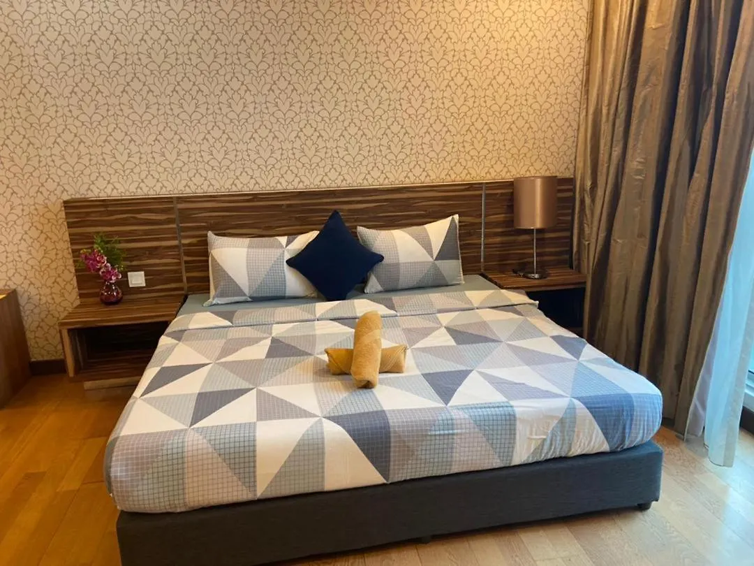 קואלה לומפור Regalia Suites With Infinity Pool Kl - By Staycation Homes 0*, קואלה לומפור מלזיה