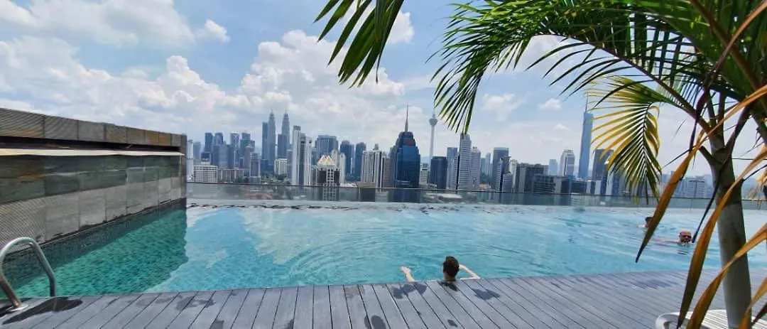 קואלה לומפור Regalia Suites With Infinity Pool Kl - By Staycation Homes 0*, קואלה לומפור